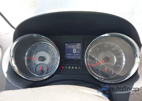 2013 Chrysler Town & Country Touring from USA, damaged, VIN 2C4RC1BG8DR743306